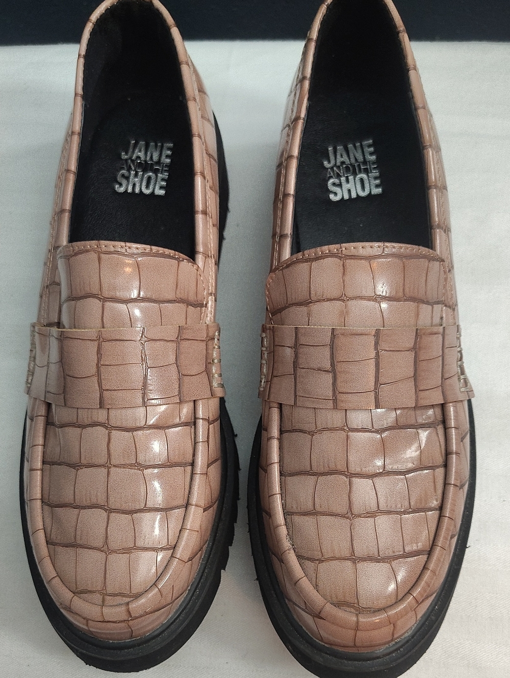 JANE AND THE SHOE Croc-Embossed Taupe Penny Loafers